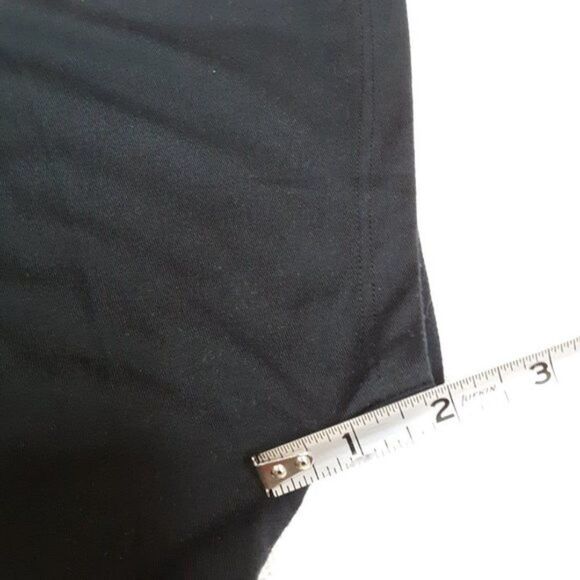 Under Armour Heatgear Women Black Short Sleeve Top Shirt size XL - Picture 6 of 10